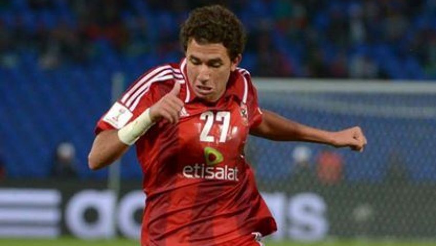 خناقة بين تريزيجية وكابتن الأهلى بالكاميرون